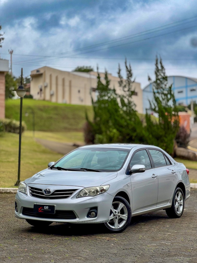 corolla 2.0 xei 16v flex 4p automatico 2014 tupandi