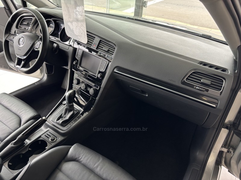 GOLF 1.4 TSI VARIANT HIGHLINE 16V TOTAL FLEX 4P TIPTRONIC - 2017 - BENTO GONçALVES