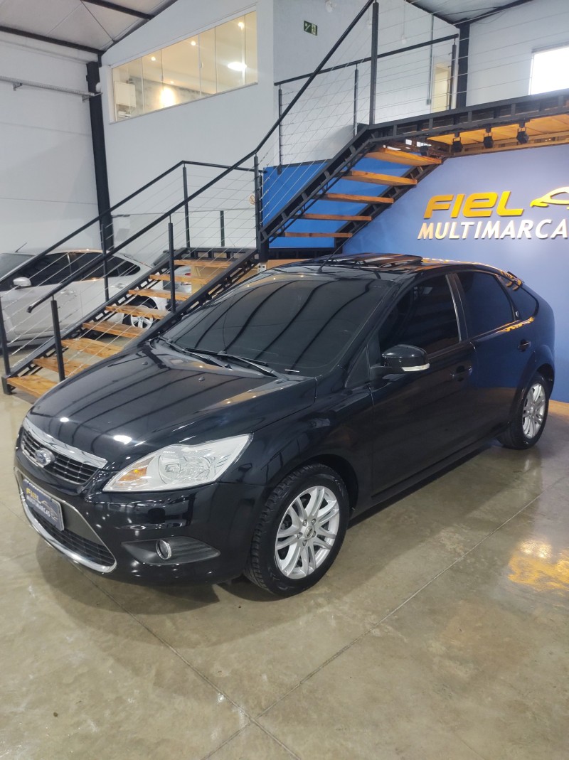 focus 2.0 ghia 16v gasolina 4p automatico 2009 vale real