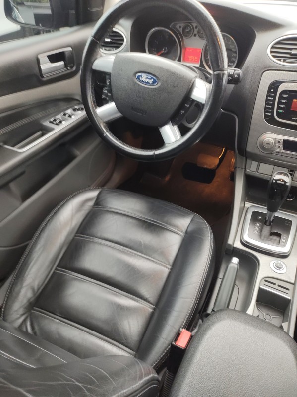 FOCUS 2.0 GHIA 16V GASOLINA 4P AUTOMÁTICO - 2009 - VALE REAL