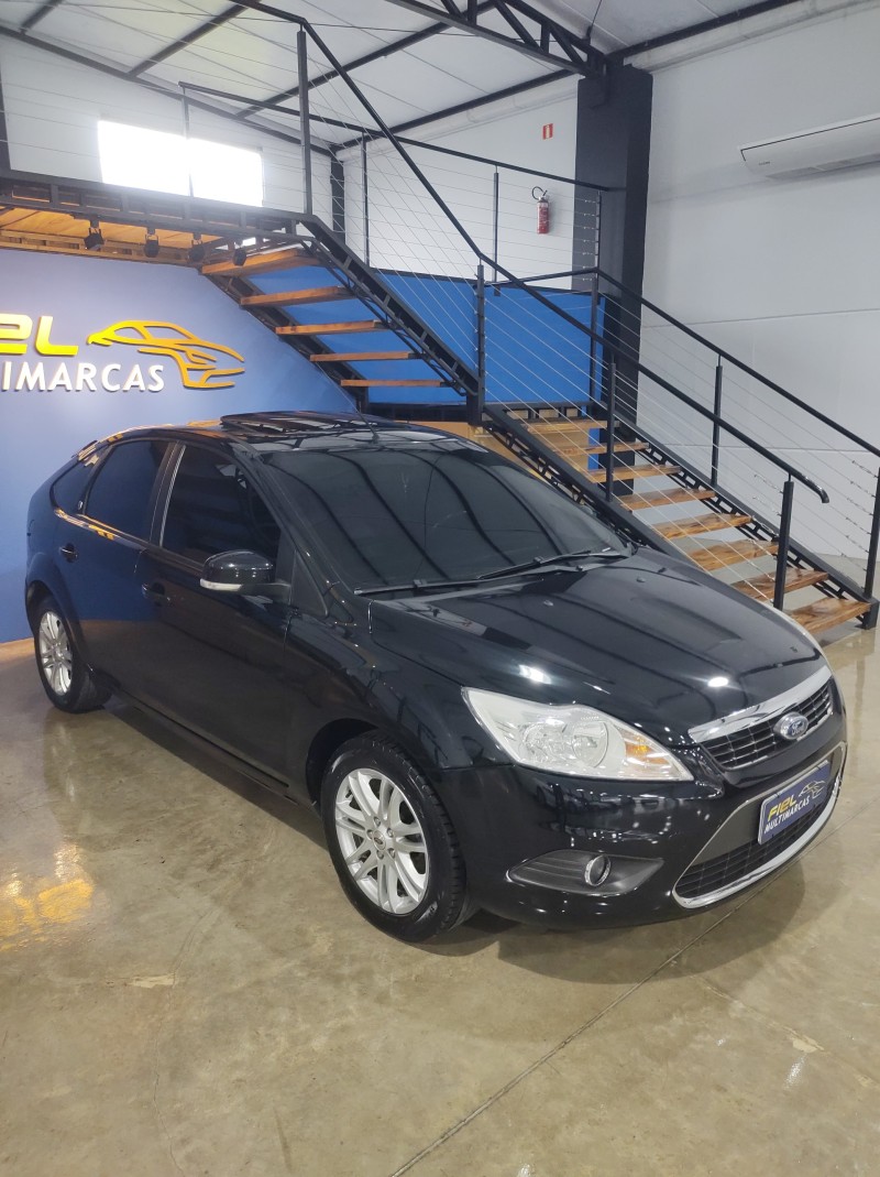 FOCUS 2.0 GHIA 16V GASOLINA 4P AUTOMÁTICO - 2009 - VALE REAL