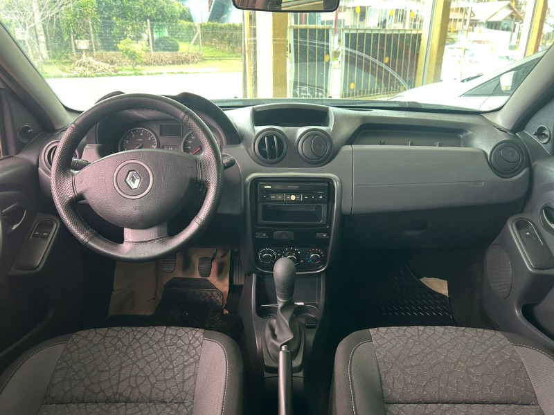 DUSTER 1.6 4X2 16V FLEX 4P MANUAL - 2015 - CANELA