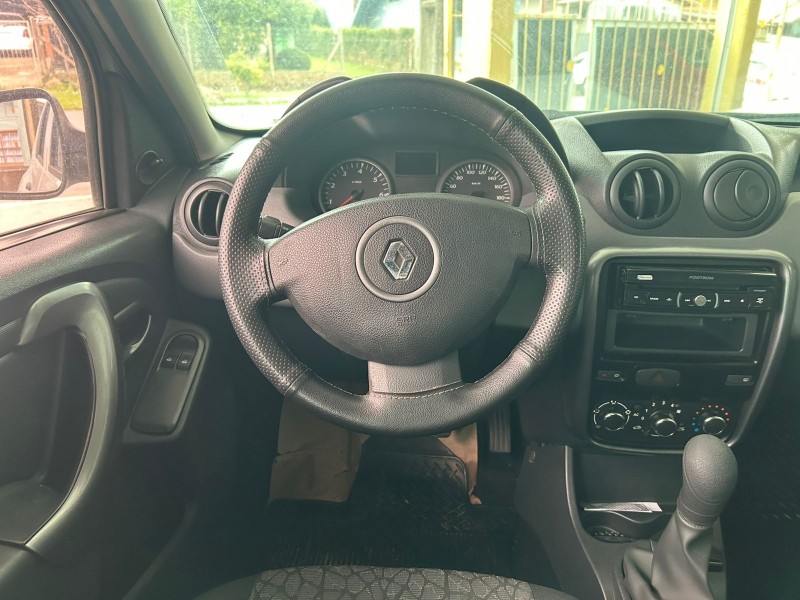 DUSTER 1.6 4X2 16V FLEX 4P MANUAL - 2015 - CANELA
