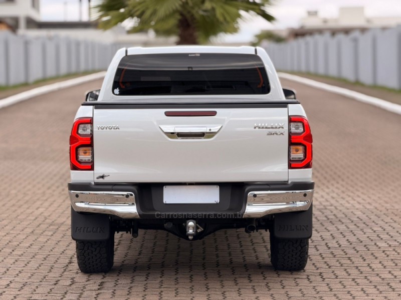 HILUX 2.8 SRX 4X4 CD 16V DIESEL 4P AUTOMÁTICO - 2025 - LAJEADO