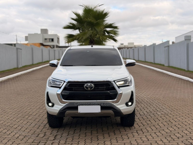 HILUX 2.8 SRX 4X4 CD 16V DIESEL 4P AUTOMÁTICO - 2025 - LAJEADO