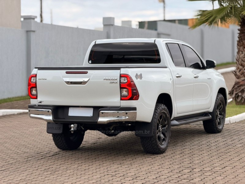 HILUX 2.8 SRX 4X4 CD 16V DIESEL 4P AUTOMÁTICO - 2025 - LAJEADO