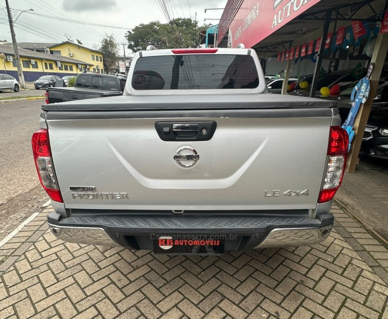 FRONTIER 2.3 LE 4X4 CD BI TURBO DIESEL 4P AUTOMÁTICO - 2017 - PAROBé