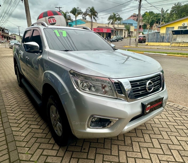 FRONTIER 2.3 LE 4X4 CD BI TURBO DIESEL 4P AUTOMÁTICO - 2017 - PAROBé