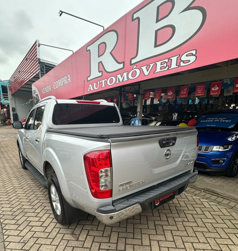 FRONTIER 2.3 LE 4X4 CD BI TURBO DIESEL 4P AUTOMÁTICO - 2017 - PAROBé