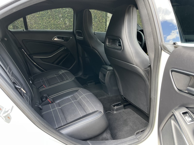 CLA 200 1.6 VISION 16V GASOLINA 4P AUTOMÁTICO - 2014 - CAXIAS DO SUL