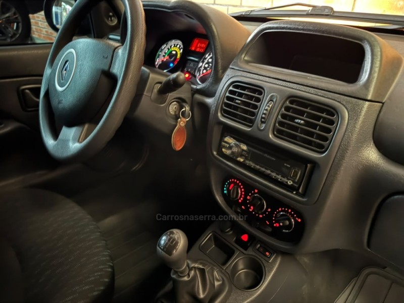 CLIO 1.0 EXPRESSION 16V HI-FLEX 4P MANUAL - 2016 - SãO MARCOS