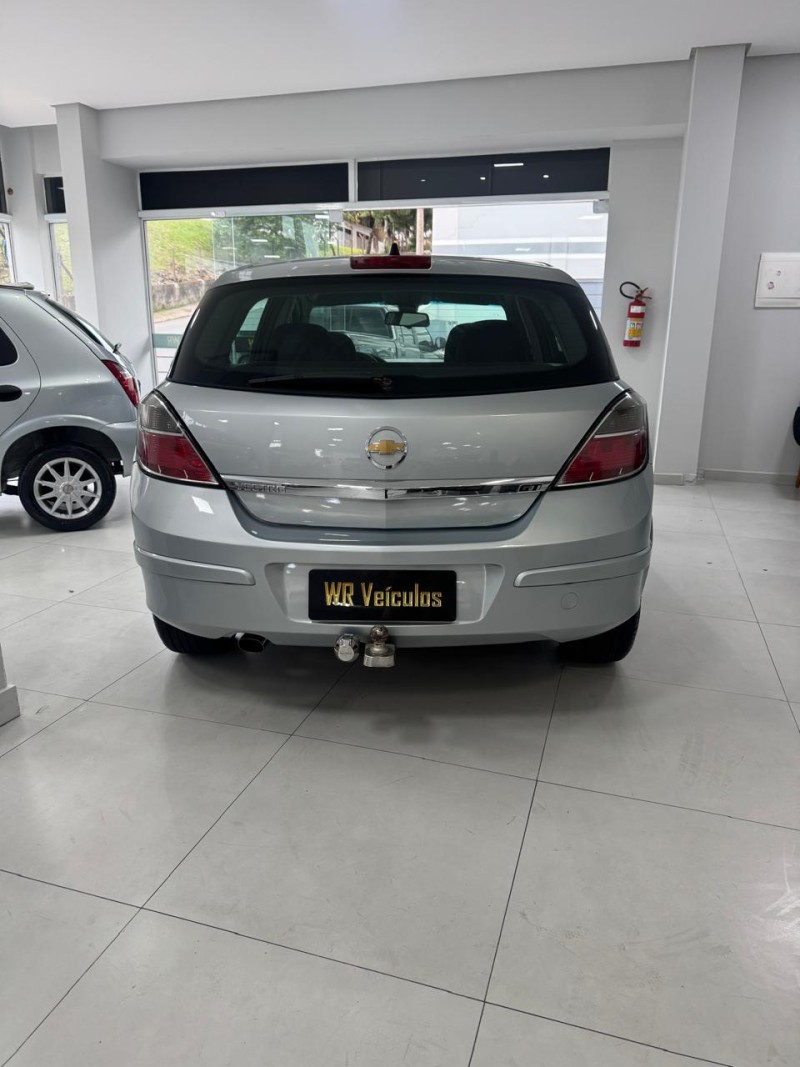 VECTRA 2.0 MPFI GT HATCH 8V FLEX 4P MANUAL - 2008 - BENTO GONçALVES