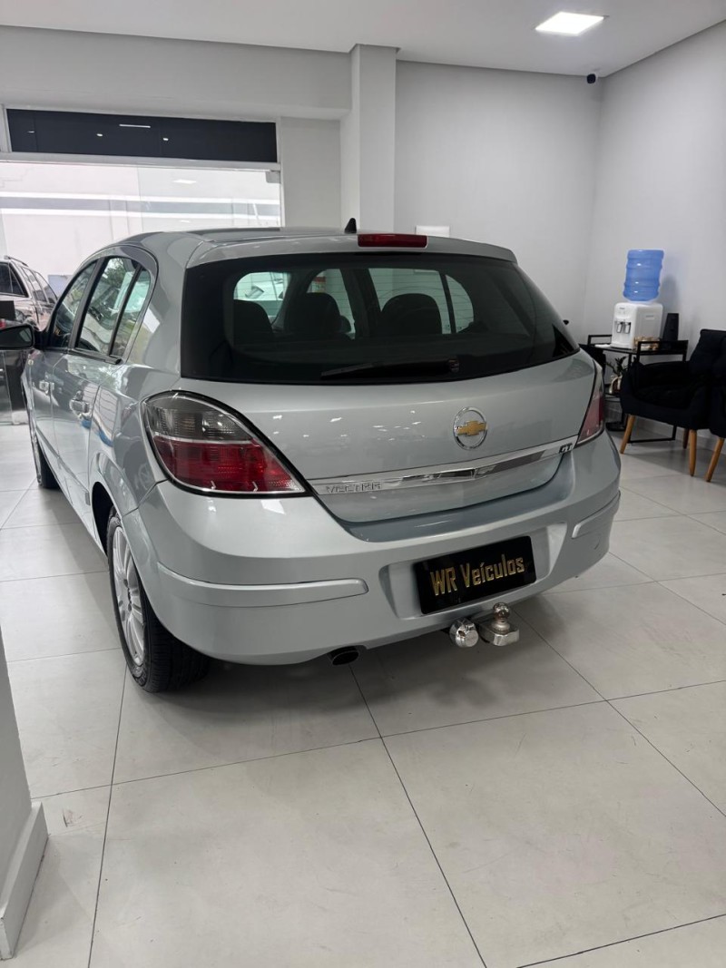 VECTRA 2.0 MPFI GT HATCH 8V FLEX 4P MANUAL - 2008 - BENTO GONçALVES