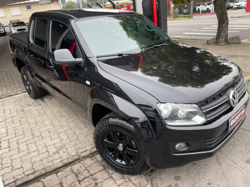 AMAROK 2.0 TRENDLINE 4X4 CD 16V TURBO INTERCOOLER DIESEL 4P AUTOMÁTICO