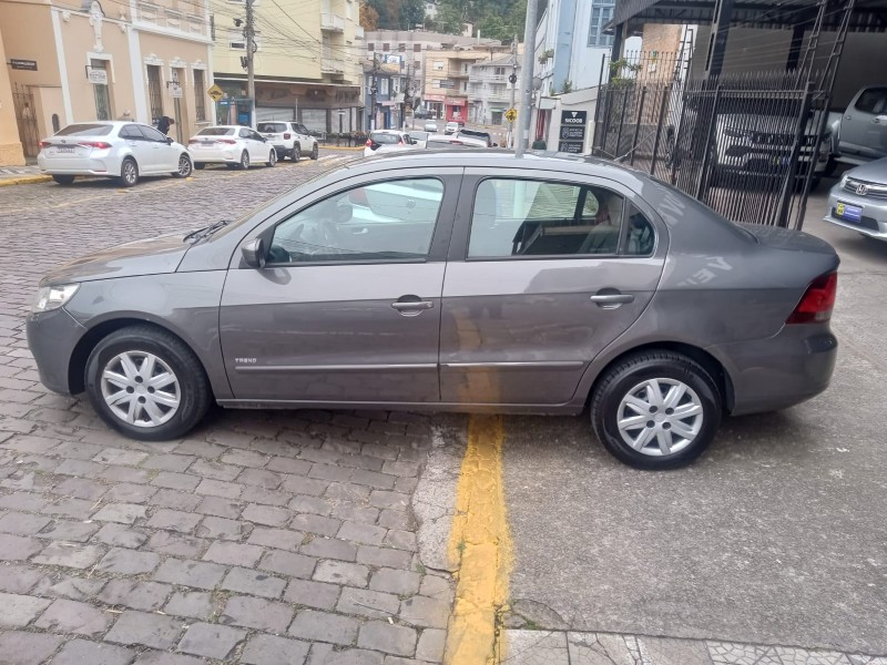 VOYAGE 1.0 MI TRENDLINE 8V FLEX 4P MANUAL - 2011 - GARIBALDI