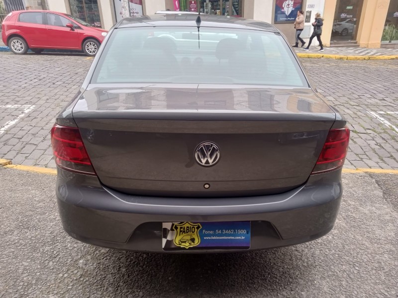 VOYAGE 1.0 MI TRENDLINE 8V FLEX 4P MANUAL - 2011 - GARIBALDI
