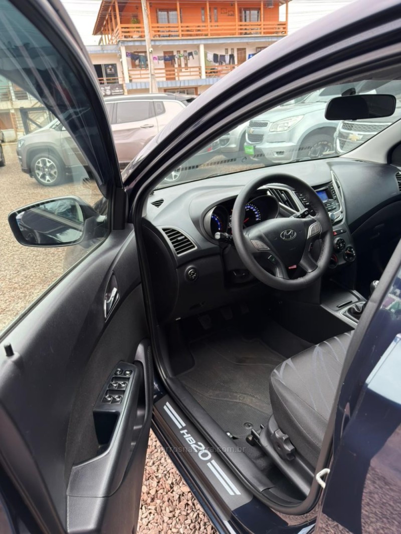 HB20 1.0 COMFORT STYLE 12V FLEX 4P MANUAL - 2014 - LAJEADO