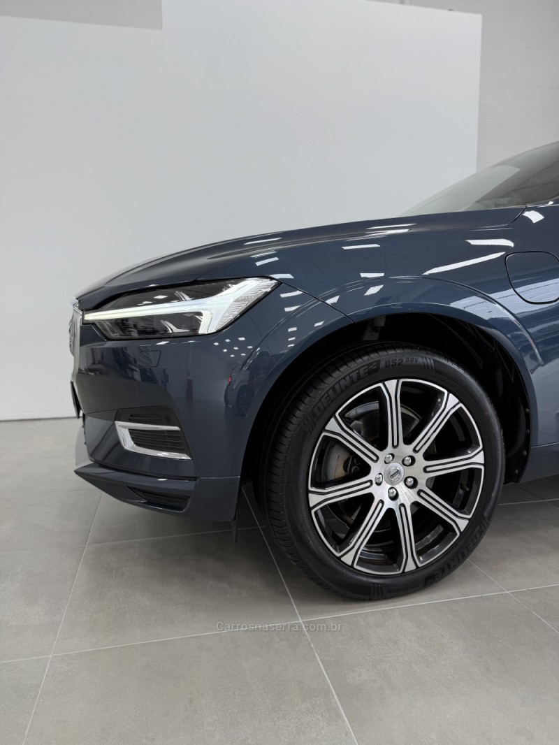XC60 2.0 T8 INSCRIPTION 4P HYBRID AUTOMÁTICO - 2021 - FARROUPILHA