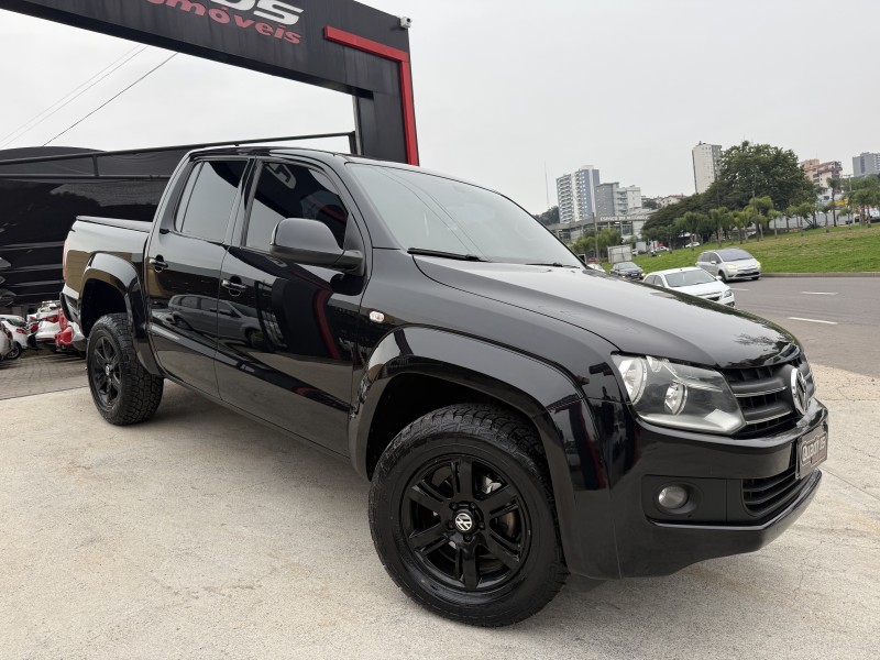 amarok 2.0 trendline 4x4 cd 16v turbo intercooler diesel 4p automatico 2013 caxias do sul