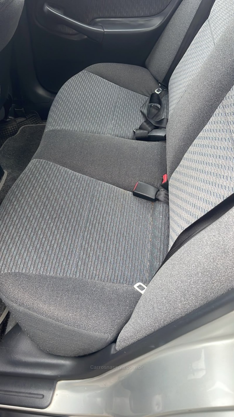 CIVIC 1.6 LX 16V GASOLINA 4P MANUAL - 2000 - TAQUARA