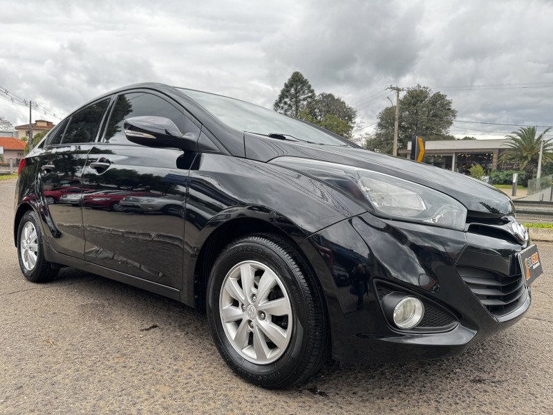 HB20S 1.6 STYLE 16V FLEX 4P AUTOMÁTICO - 2014 - DOIS IRMãOS