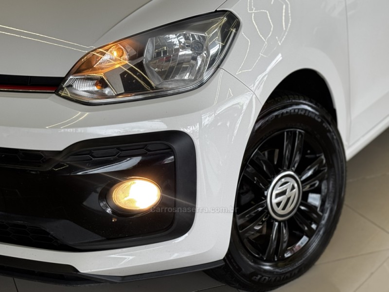 UP 1.0 TSI MOVE UP 12V FLEX 4P MANUAL - 2019 - DOIS IRMãOS