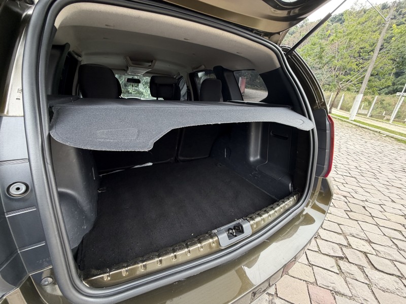 DUSTER 1.6 DYNAMIQUE 4X2 16V FLEX 4P MANUAL - 2013 - CAXIAS DO SUL
