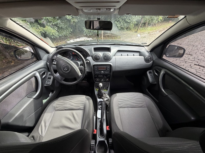 DUSTER 1.6 DYNAMIQUE 4X2 16V FLEX 4P MANUAL - 2013 - CAXIAS DO SUL