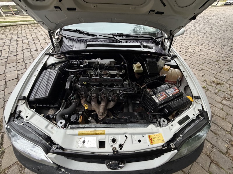 VECTRA 2.2 MPFI GLS 8V GASOLINA 4P MANUAL - 1999 - CAXIAS DO SUL