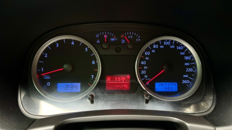 GOLF 1.6 8V GASOLINA 4P MANUAL - 2008 - CAXIAS DO SUL