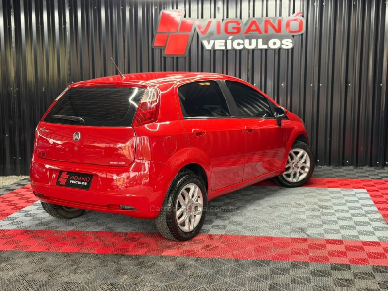 PUNTO 1.4 ELX 8V FLEX 4P MANUAL - 2010 - CAXIAS DO SUL