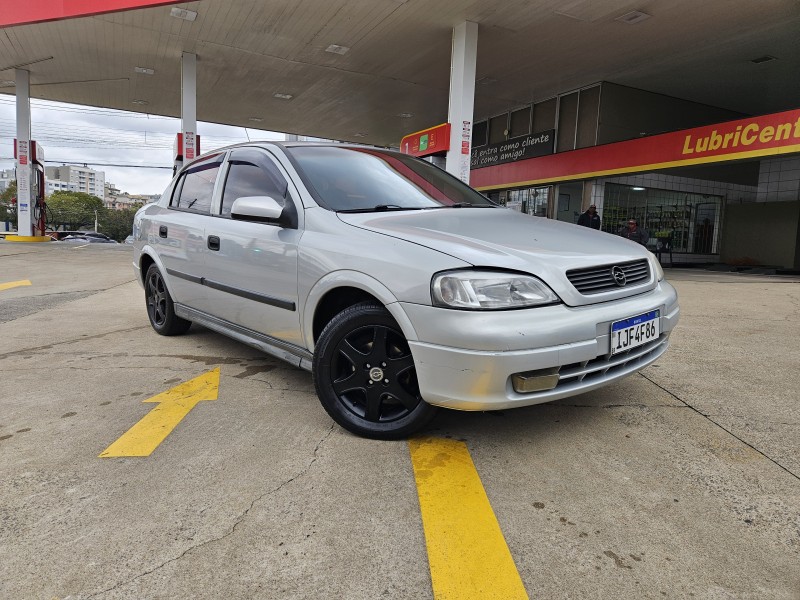 ASTRA 2.0 MPFI GLS SEDAN 8V GASOLINA 4P MANUAL - 2000 - CAXIAS DO SUL
