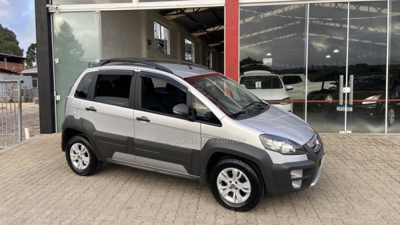 idea 1.8 mpi adventure 16v flex 4p automatizado 2014 nova prata