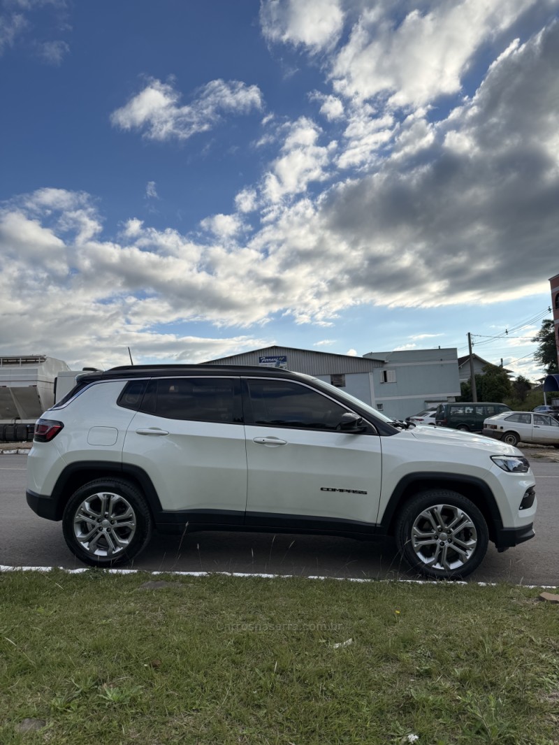 COMPASS 1.3 LONGITUDE T270 16V TURBO FLEX 4P AUTOMÁTICO - 2022 - NOVA ARAçá