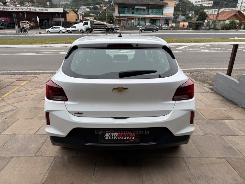 ONIX 1.0 LT2 PLUS 12V FLEX 4P MANUAL - 2021 - CAXIAS DO SUL