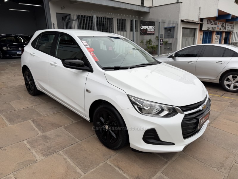 ONIX 1.0 LT2 PLUS 12V FLEX 4P MANUAL - 2021 - CAXIAS DO SUL