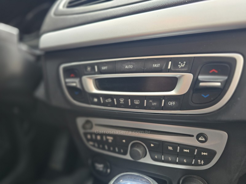 FLUENCE 2.0 DYNAMIQUE 16V FLEX 4P AUTOMÁTICO - 2013 - CAXIAS DO SUL