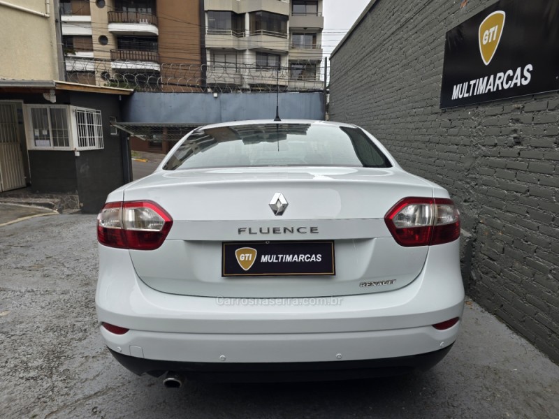 FLUENCE 2.0 DYNAMIQUE 16V FLEX 4P AUTOMÁTICO - 2013 - CAXIAS DO SUL