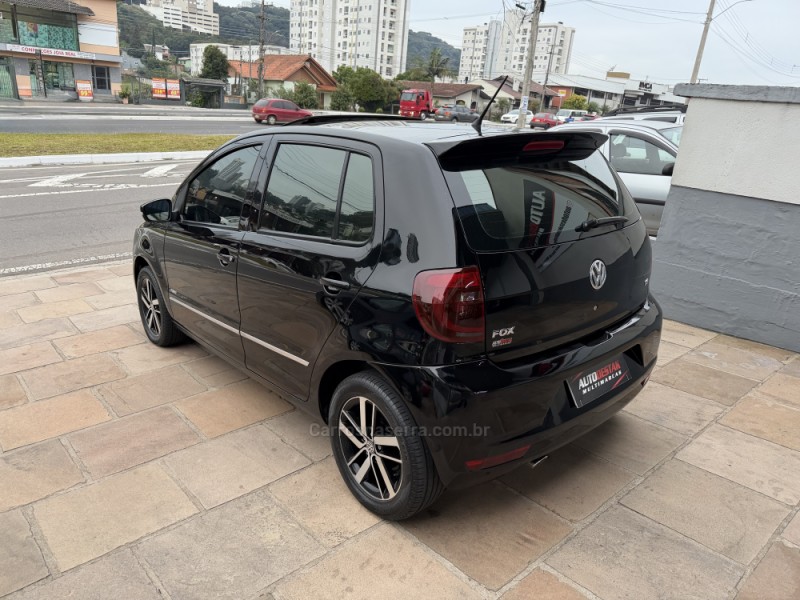 FOX 1.6 MI PRIME 8V FLEX 4P MANUAL - 2011 - CAXIAS DO SUL