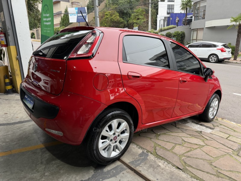 PUNTO 1.4 ATTRACTIVE 8V FLEX 4P MANUAL - 2013 - BENTO GONçALVES