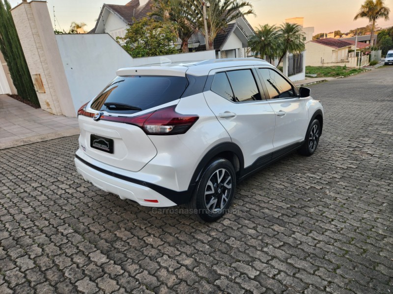 KICKS 1.6 SENSE 16V FLEX 4P AUTOMÁTICO - 2022 - MONTENEGRO
