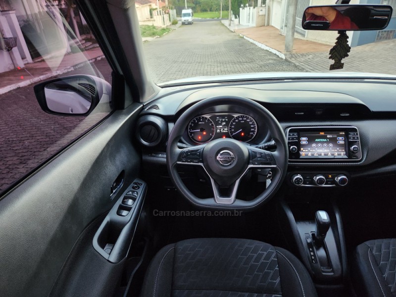KICKS 1.6 SENSE 16V FLEX 4P AUTOMÁTICO - 2022 - MONTENEGRO