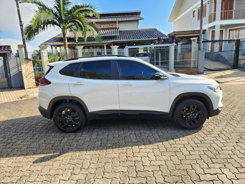 TRACKER 1.2 12V RS TURBO FLEX 4P AUTOMÁTICO - 2025 - MONTENEGRO