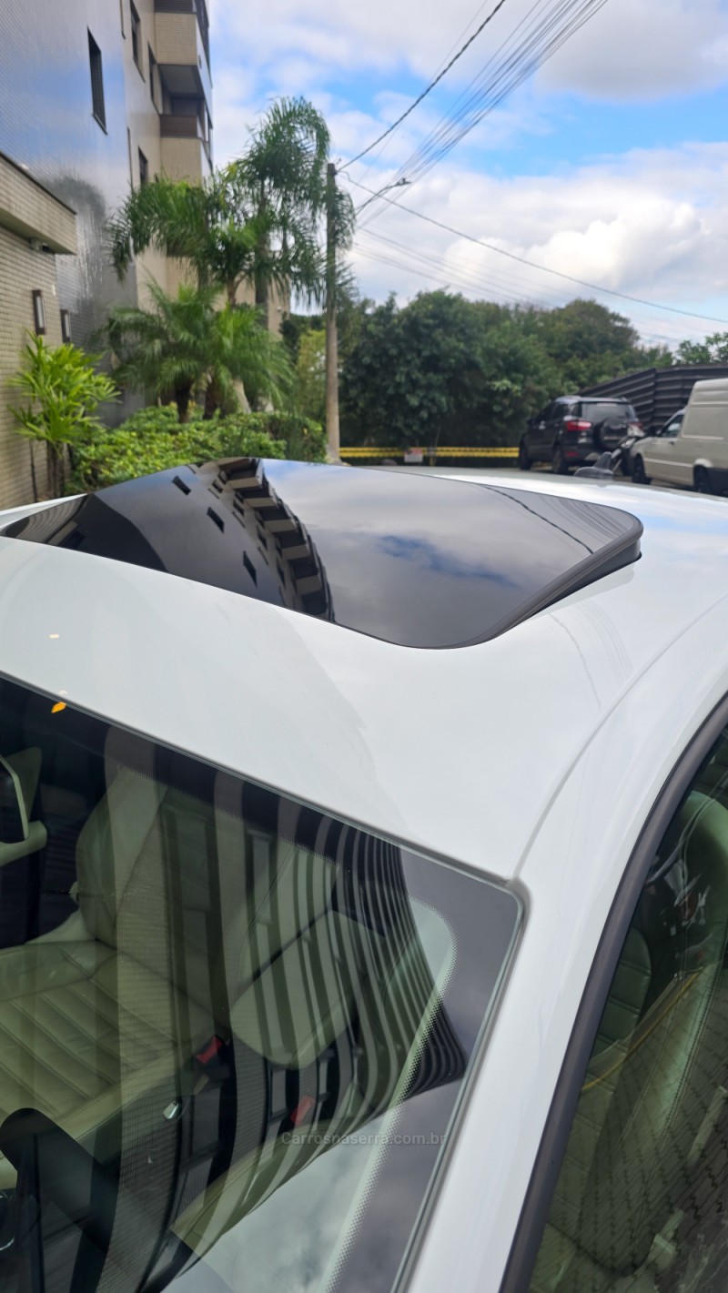 JETTA 2.0 TSI HIGHLINE 211CV GASOLINA 4P DSG - 2014 - BENTO GONçALVES