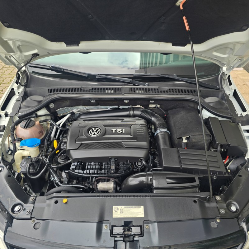 JETTA 2.0 TSI HIGHLINE 211CV GASOLINA 4P DSG - 2014 - BENTO GONçALVES