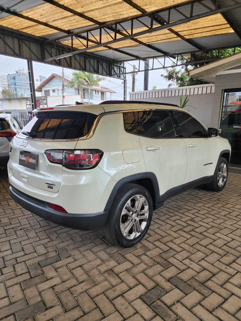 COMPASS 1.3 LONGITUDE DARK T270 16V TURBO 4X2 FLEX 4P AUTOMÁTICO - 2023 - CAXIAS DO SUL