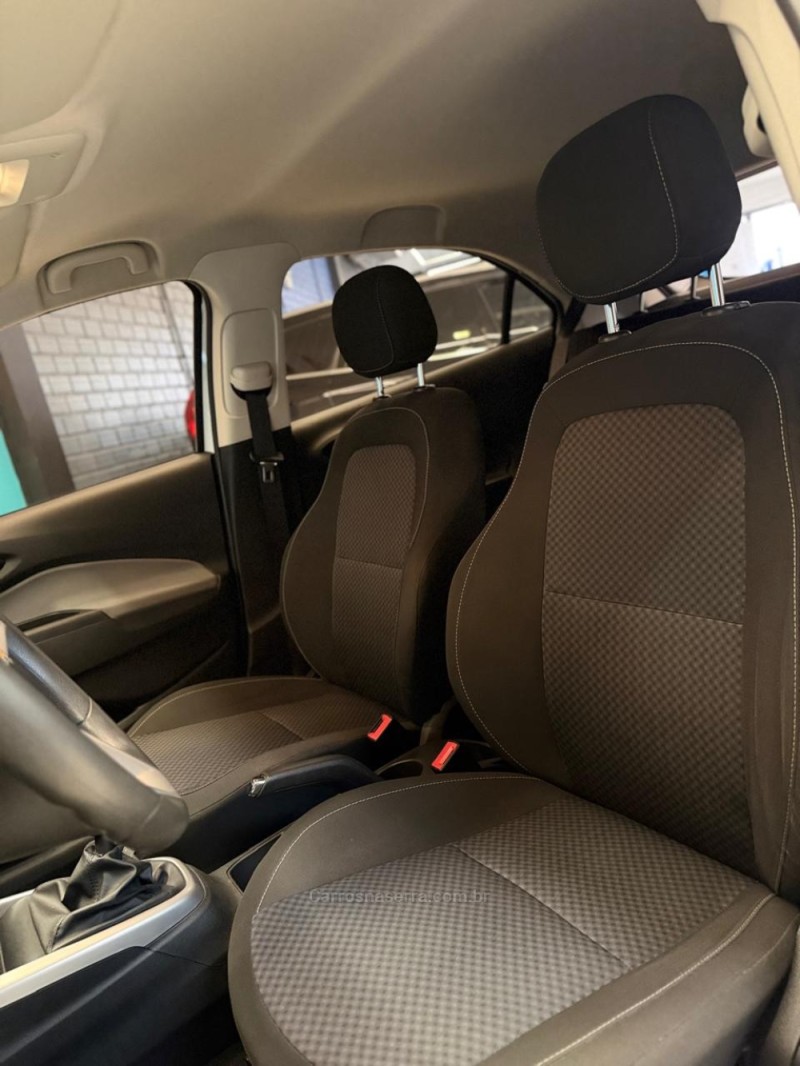 ONIX 1.4 MPFI LT 8V FLEX 4P MANUAL - 2018 - NOVO HAMBURGO