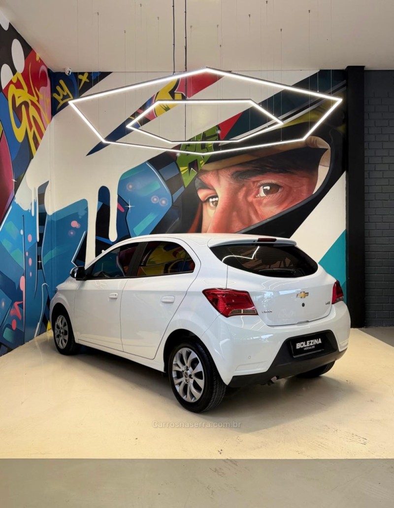 ONIX 1.4 MPFI LT 8V FLEX 4P MANUAL - 2018 - NOVO HAMBURGO