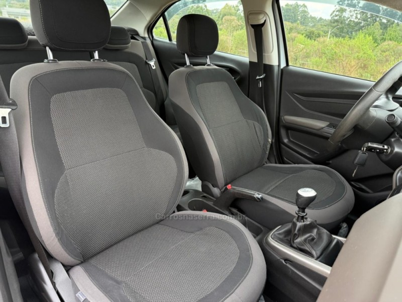 PRISMA 1.4 MPFI LTZ 8V FLEX 4P MANUAL - 2015 - IVOTI