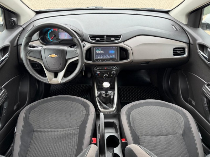 PRISMA 1.4 MPFI LTZ 8V FLEX 4P MANUAL - 2015 - IVOTI